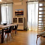 Panoramic Suite***** In The Heart Of Catania
